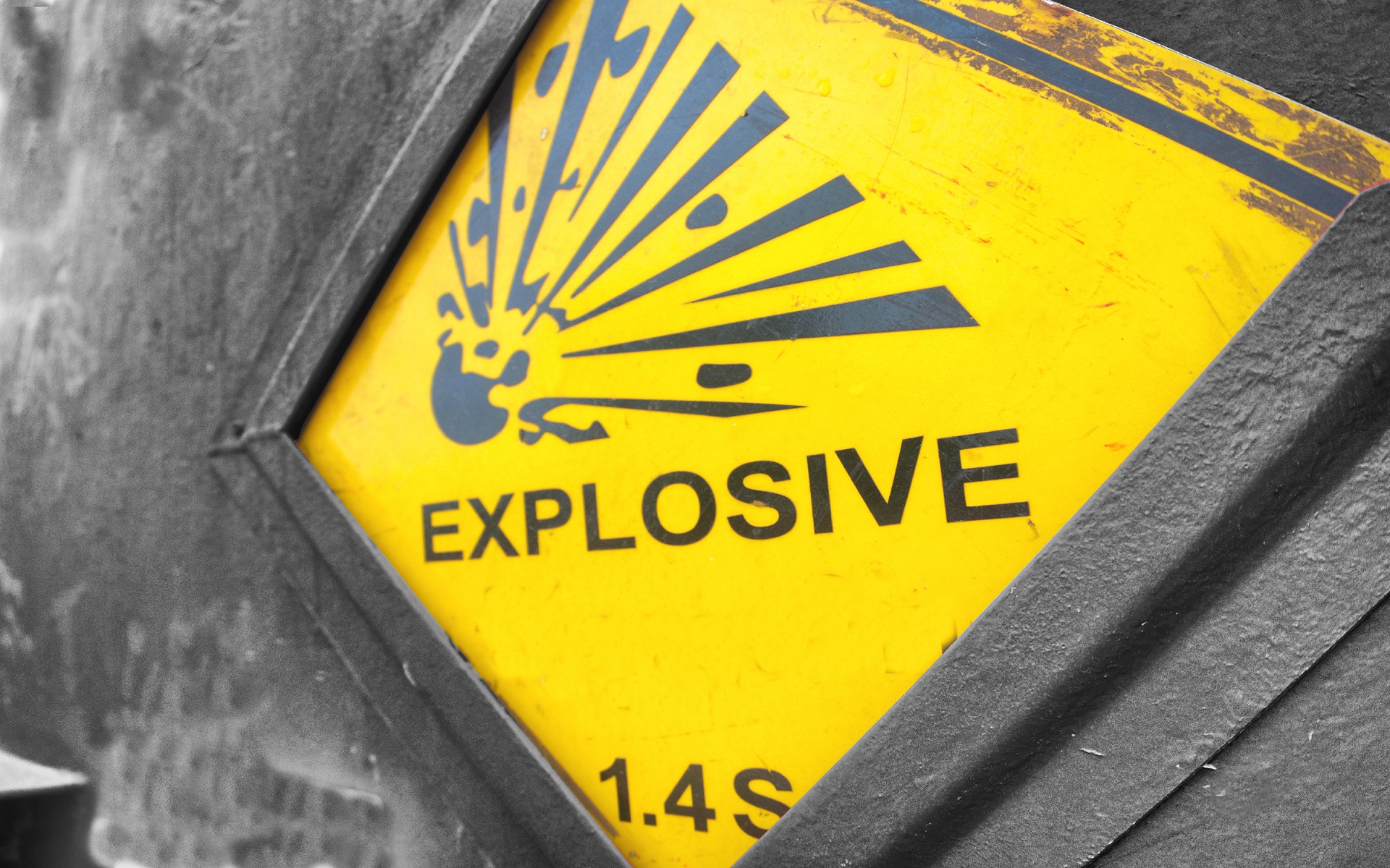 Explosive,Warning,Sign,On,The,Steel,Reinforce,Magazine,Carrier